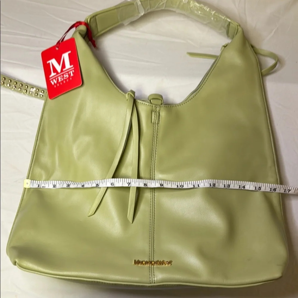 Green‎ Hobo Bag with Minimalist Design and Relaxed Silhouette